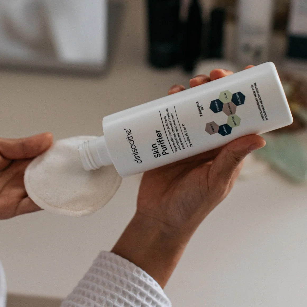 Clinisoothe+ Skin Purifier 250ml — image 3